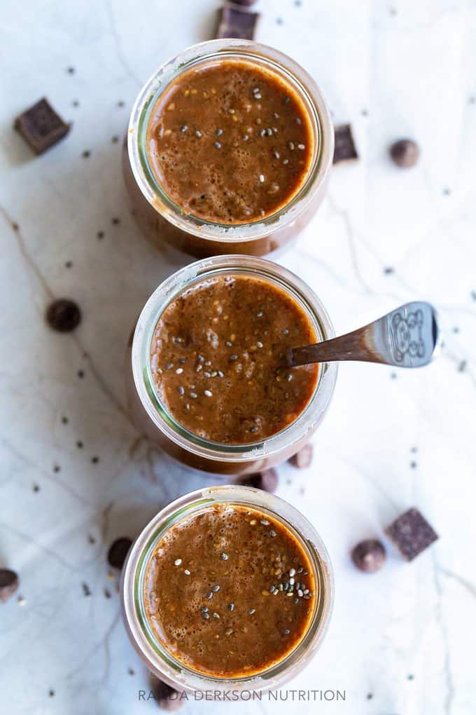 coffee chocolate chia seed pudding in little yogurt cups