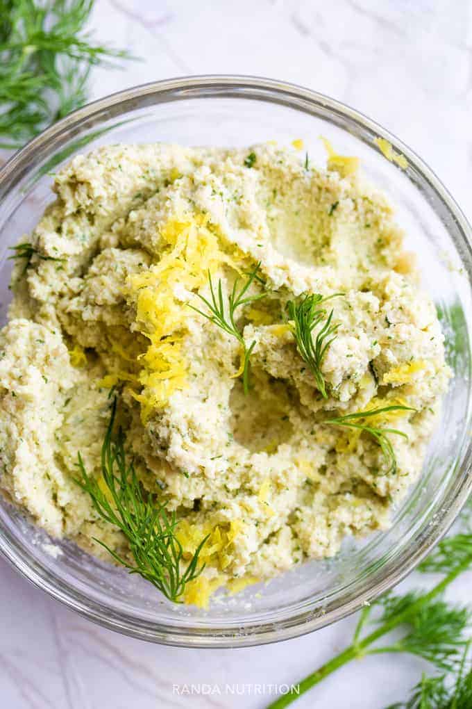 Lemon Dill Cashew Cheese [Whole30 and Paleo]