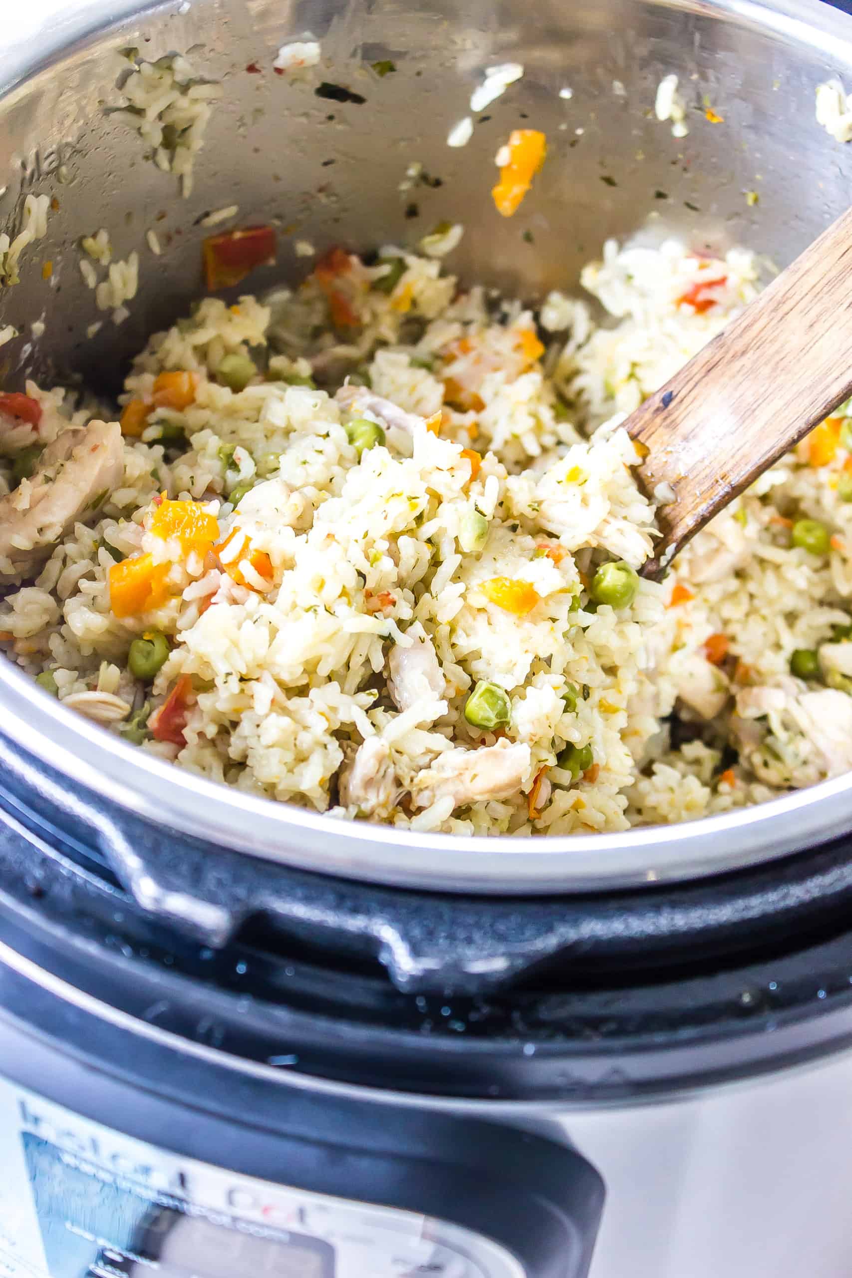 Instant Pot Latin Chicken and Rice | Randa Nutrition