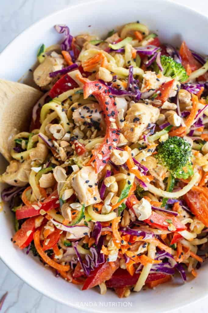 spiralized salad with peanut sauce