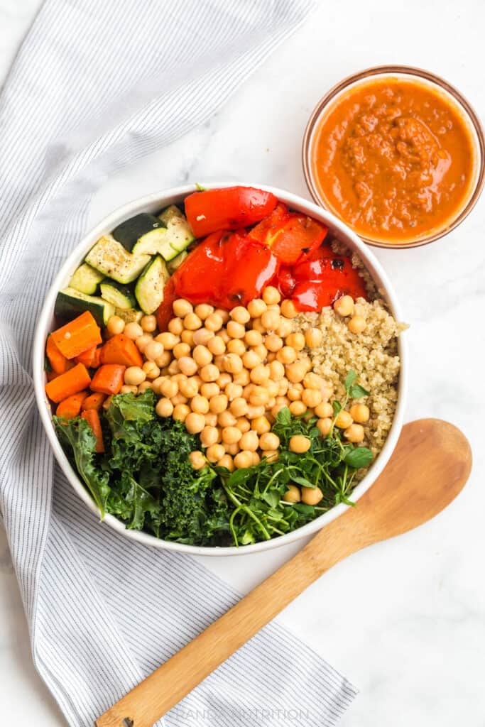 vegan summer veggie bowls with chickpeas