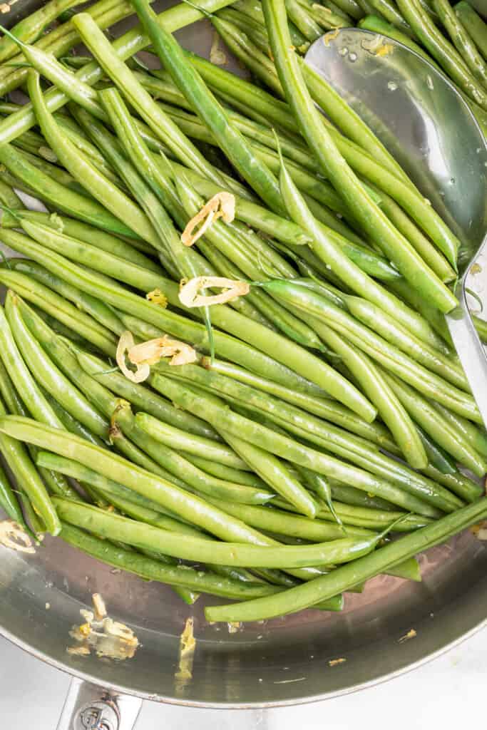 cooking green beans with garlic and ginger