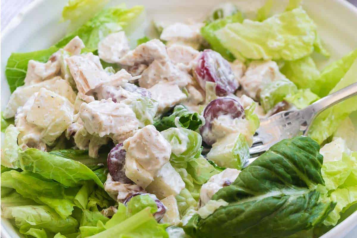 healthy chicken salad featured