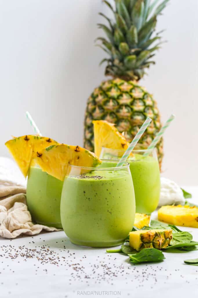 pineapple green smoothie