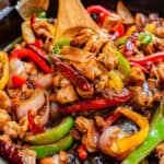 spicy black pepper chicken recipe in a non stick skillet